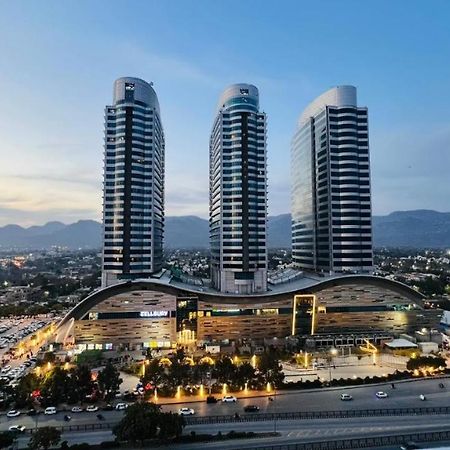 High Rise Presidential Suite In Elysium Opp Centaurus İslamabad Dış mekan fotoğraf