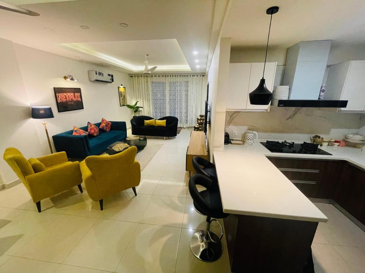 High Rise Presidential Suite In Elysium Opp Centaurus İslamabad Dış mekan fotoğraf